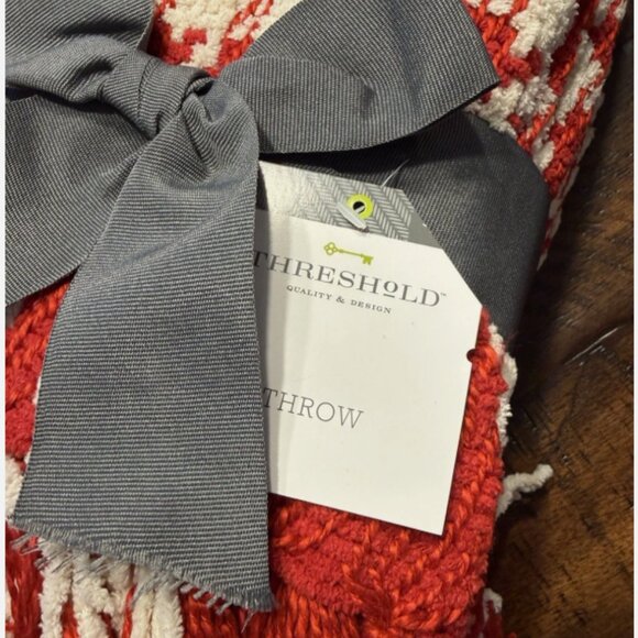 NEW Target Threshold Knit Fringed Throw Blanket 50x60” | Holiday Red White Plaid - Picture 4 of 6